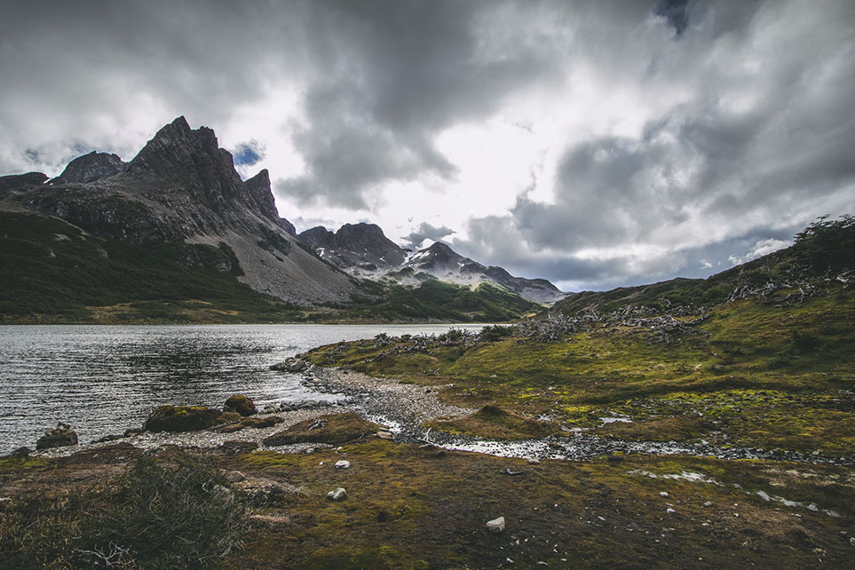 Laguna Hermosa and Cerro Clem | Dientes de Navarino | Outside Material