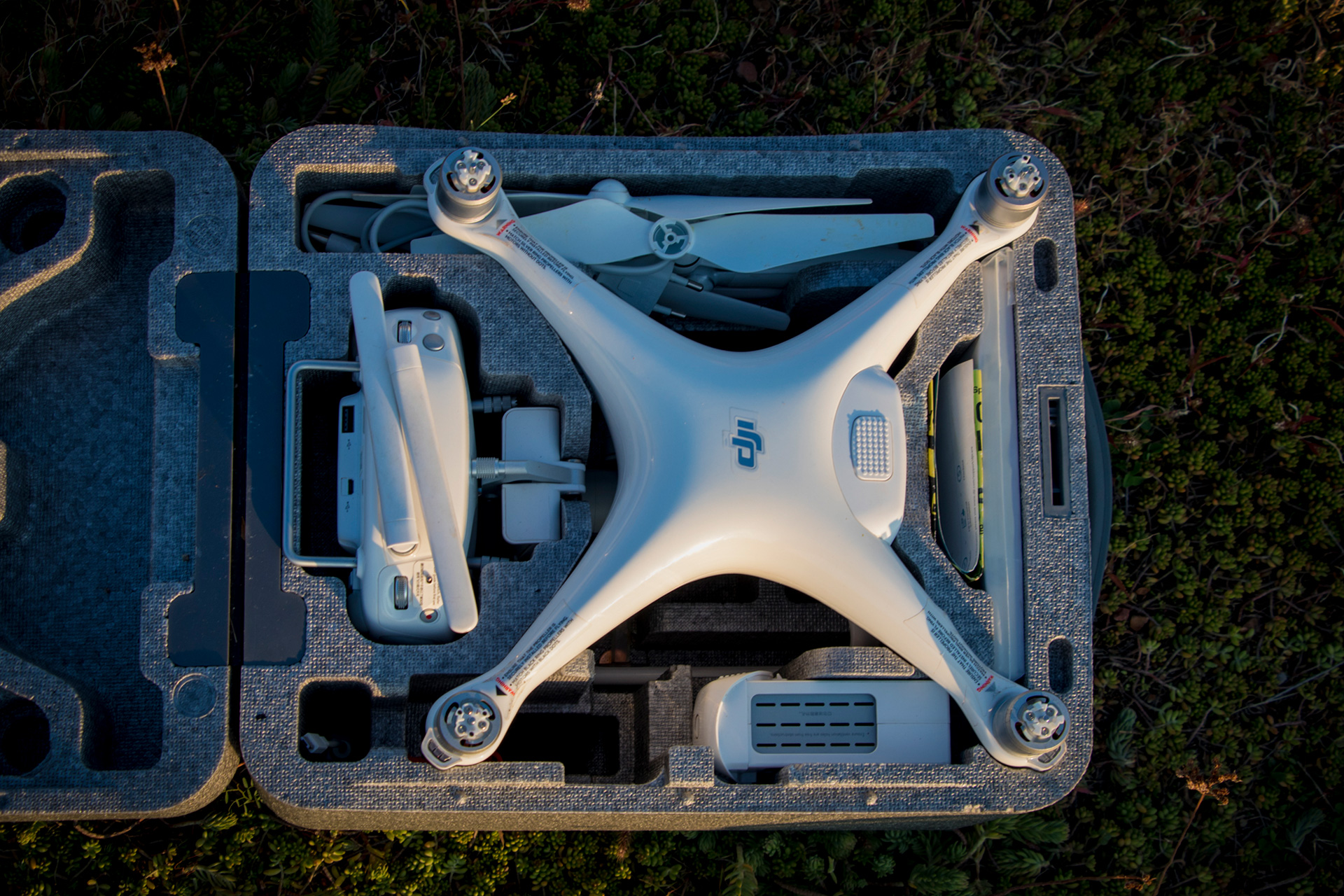 Travel with a drone (on a plane) | Outside Material