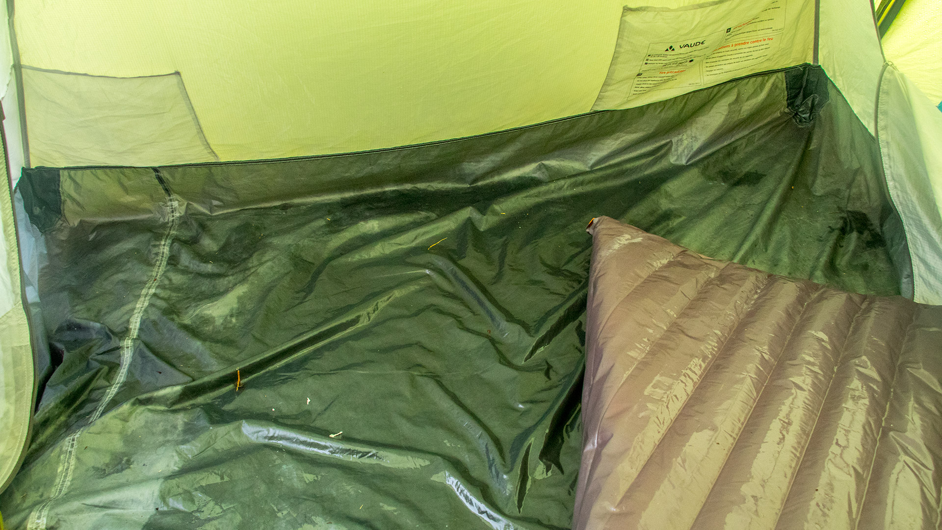 vaude wet tent