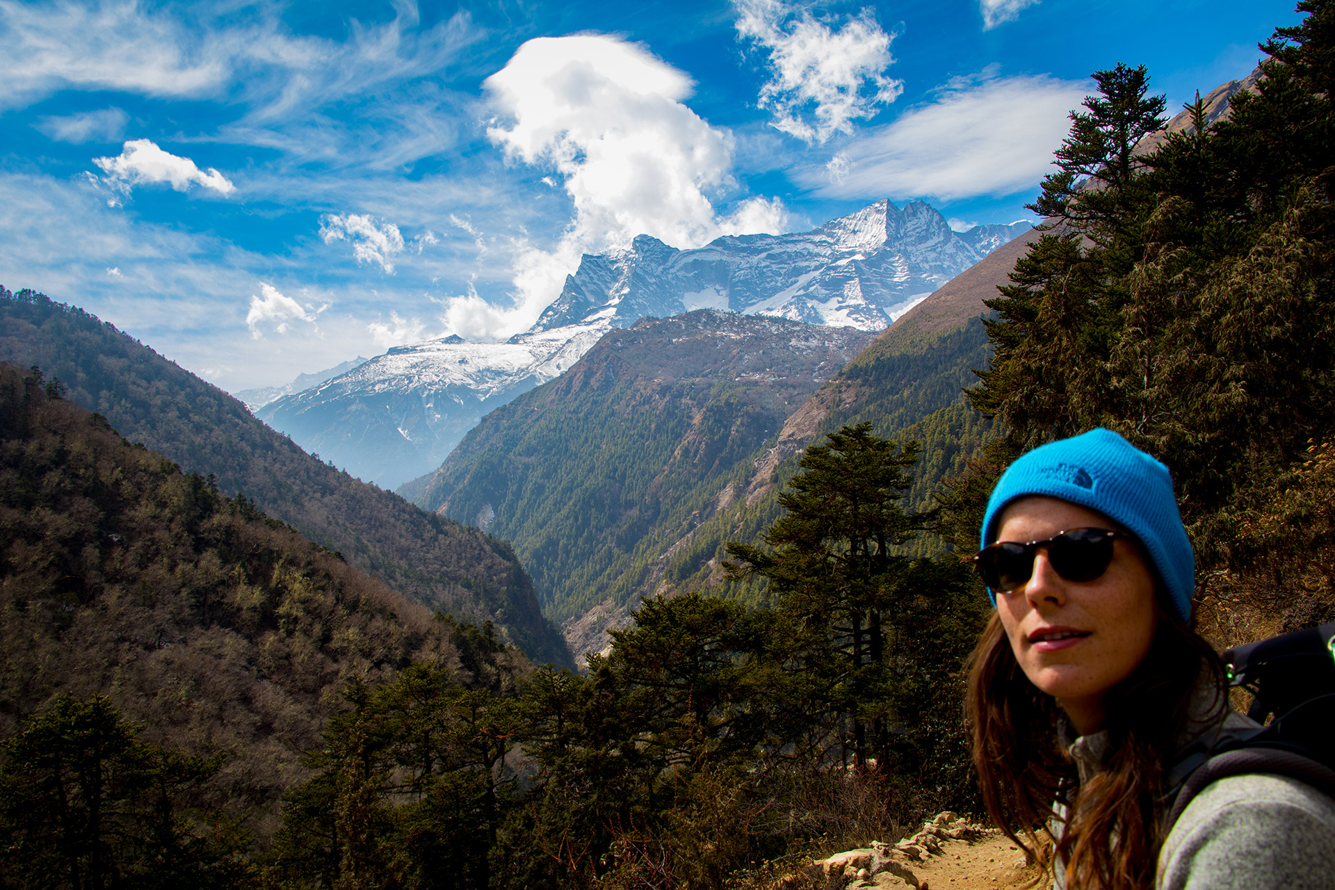 outsidematerial-nepal-ebc-everest-base-camp-trek-himalaya-woman-smile-valley-sky-valley