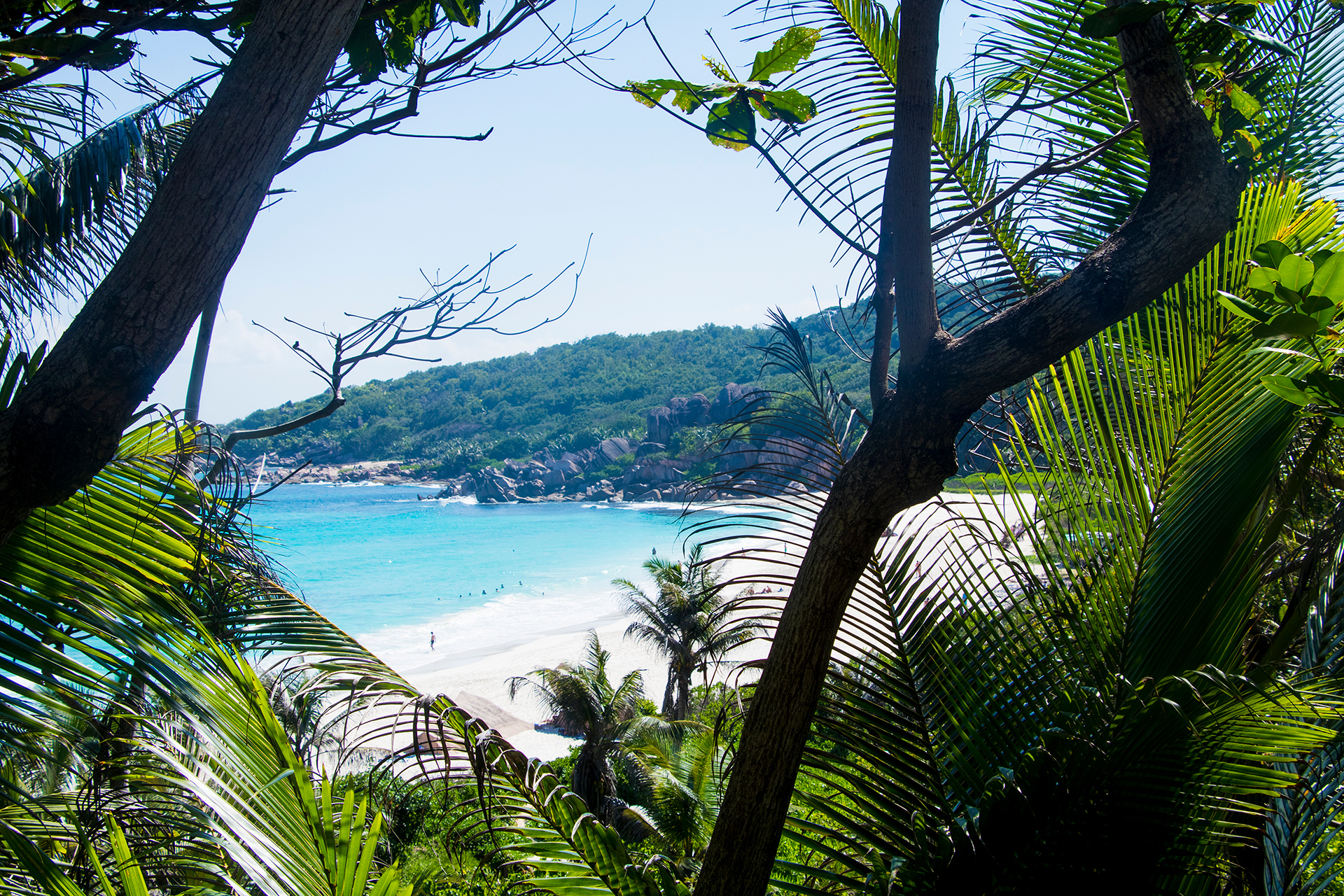 outsidematerial-seychelles-beach-small-anse-best-paradise-la-digue